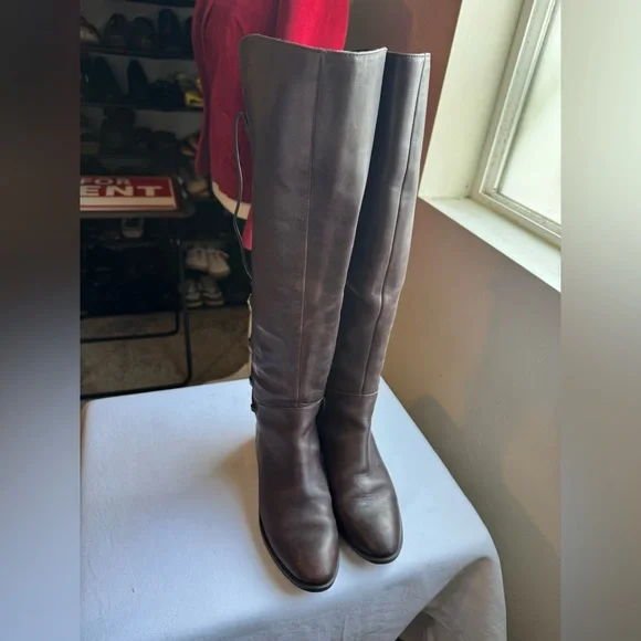 Vince Camuto Parle Leather over-the-knee boots a corset-style lace-up Size 6.5